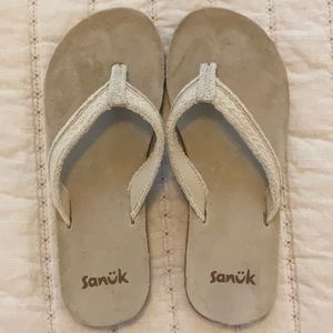 Sanuk flip flops
